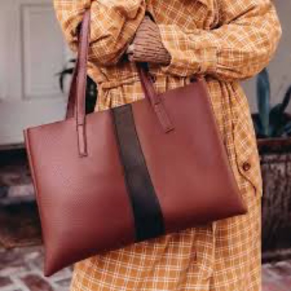 VINCE CAMUTO Luck Tote Elegant Brown and Black Tote Bag